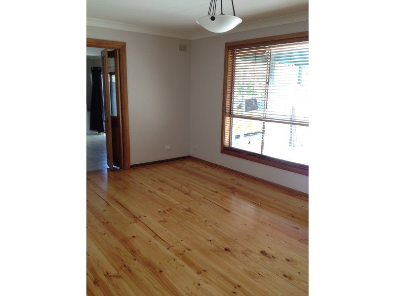 5 Dorian Street Para Vista 5093