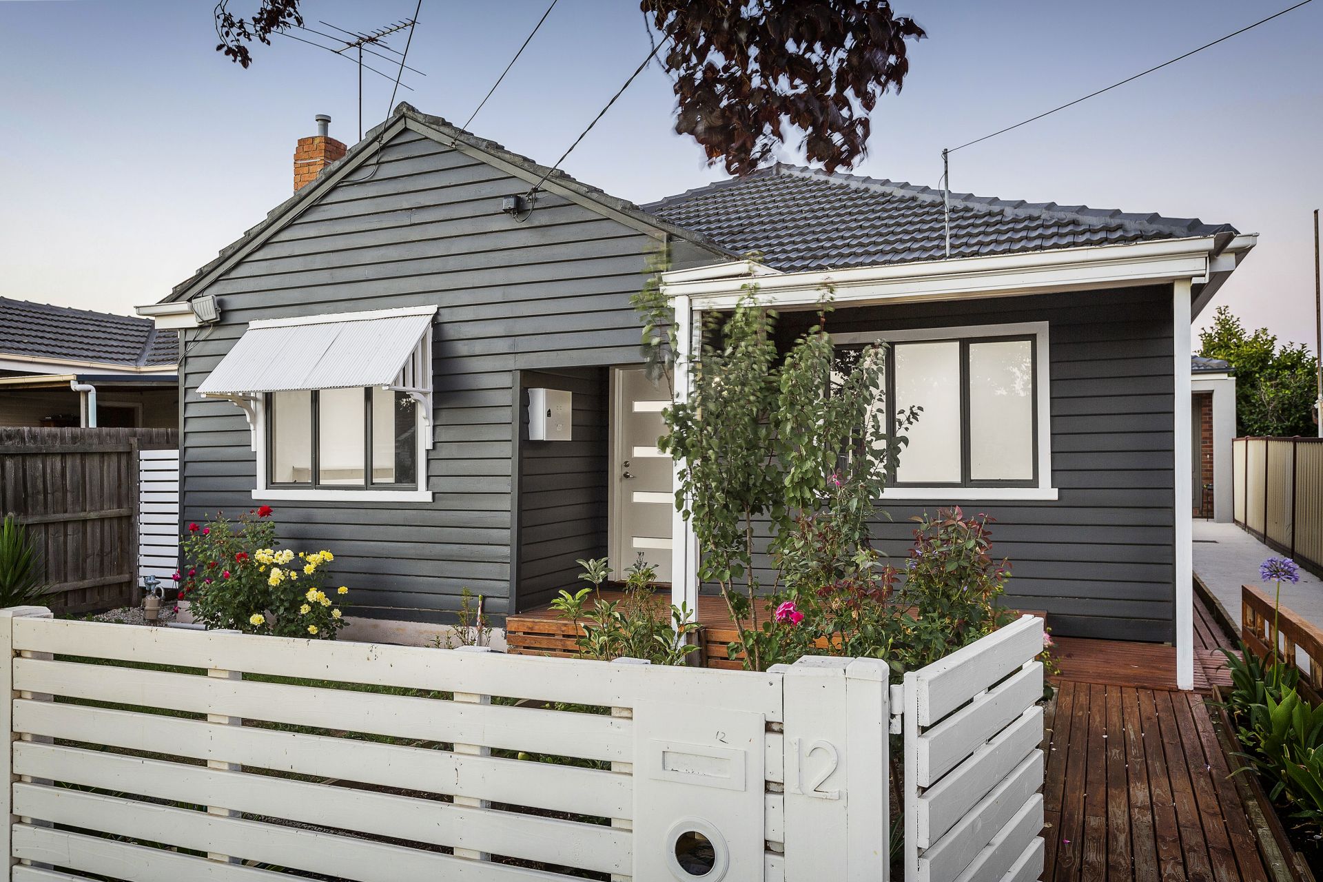 12 Gwelo Street, West Footscray - Thumbnail 2