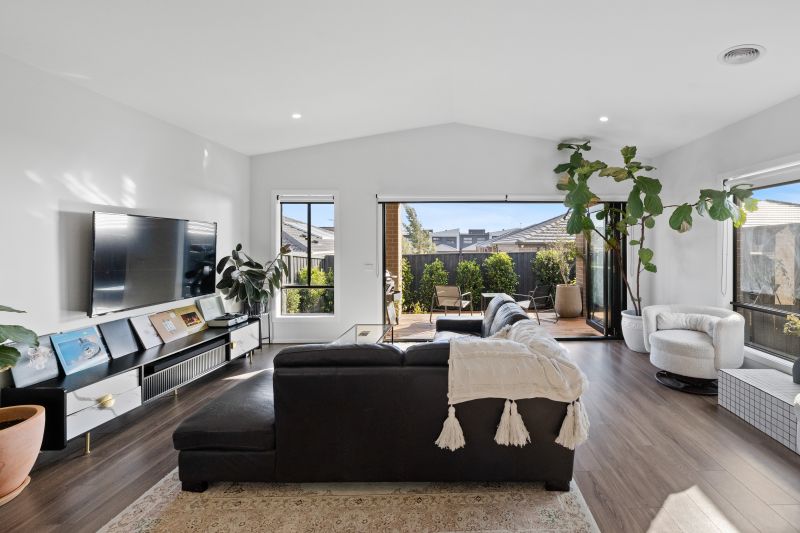 56 Meadows Drive, Deanside