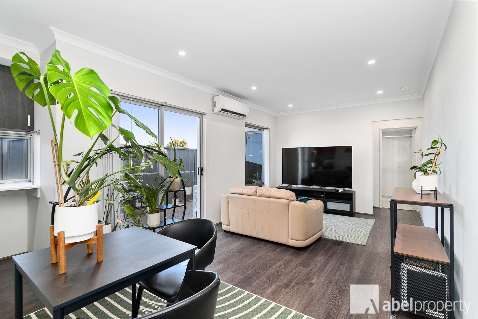 2/221 Walter Road Morley WA, Morley - Image 1