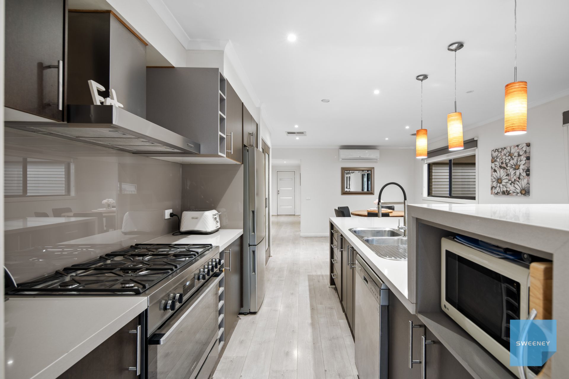 35 Barringo Way, Caroline Springs - Thumbnail 6