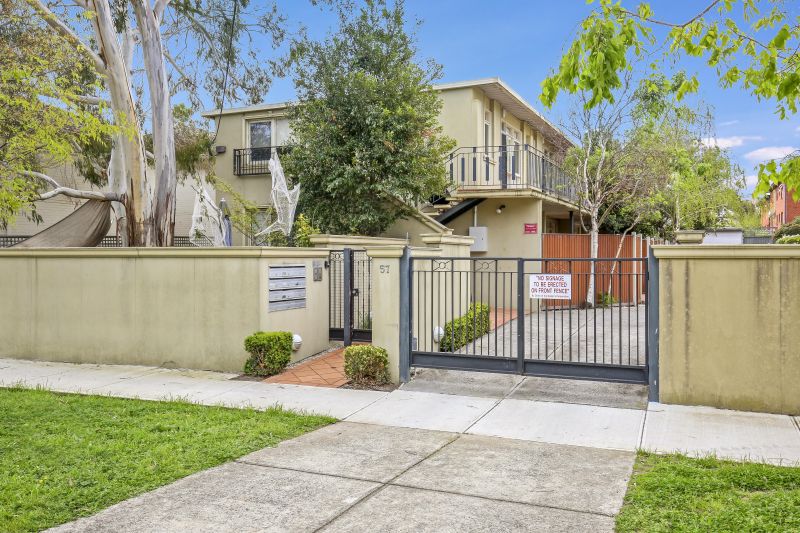 2/57 Pender Street, Thornbury