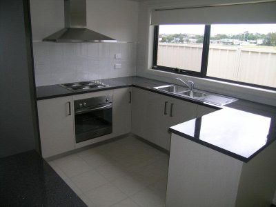 2/11A Middle Road, DEVONPORT, Devonport - Thumbnail 4
