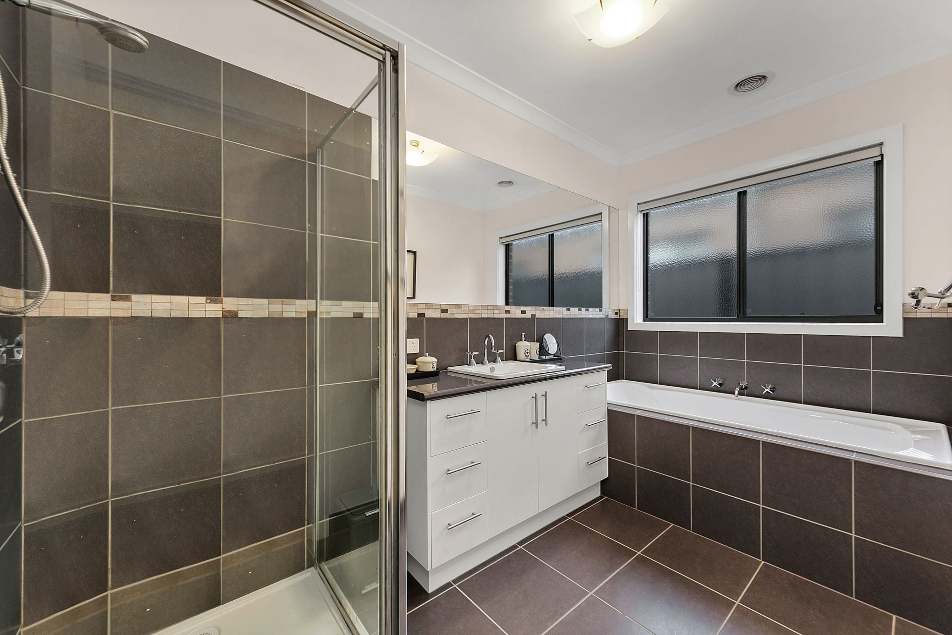 UNDER OFFER