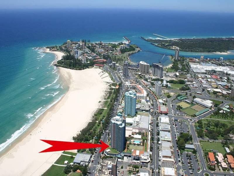 2/66 Marine Parade (Points North) COOLANGATTA QLD, (Points North) Coolangatta - Thumbnail 2