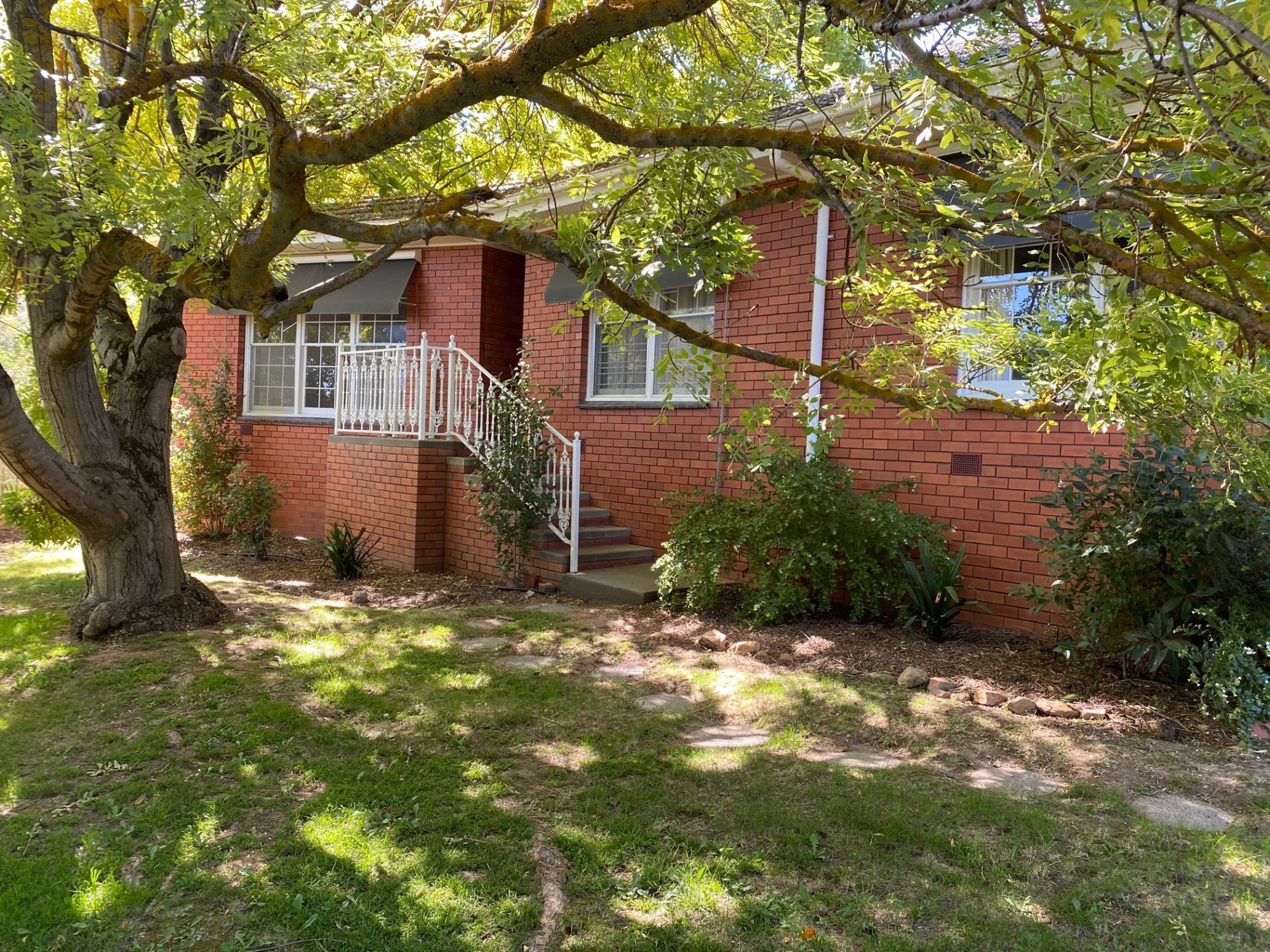 4 Cambrian Court, Flora Hill Dungey Carter Ketterer