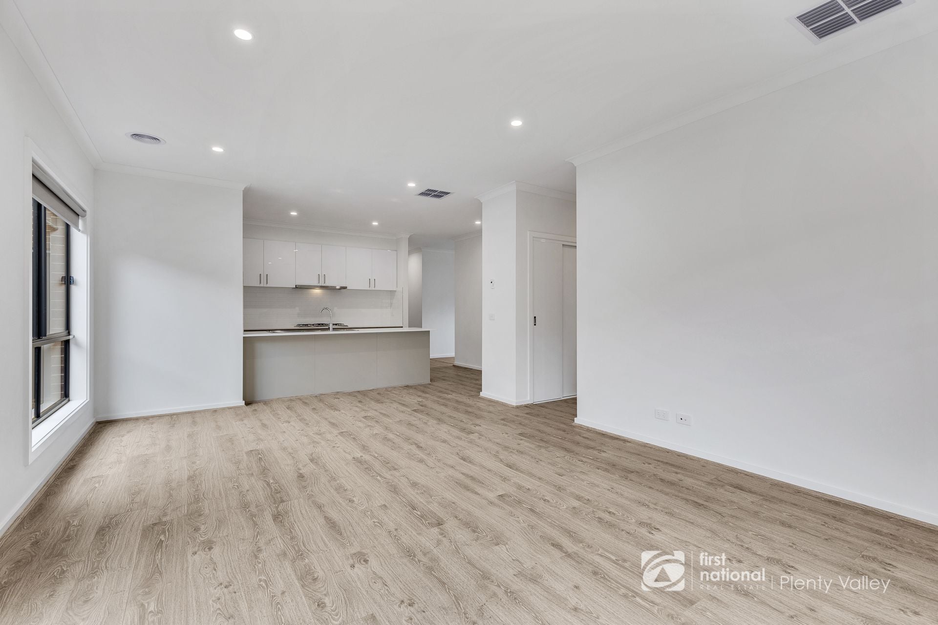 8 Burgess Street Mernda, Mernda - Thumbnail 4