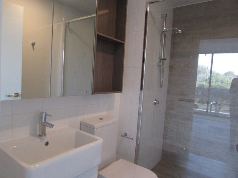 STUNNING  APARTMENT IN HIGHLY SOUGHT AFTER LOCATION