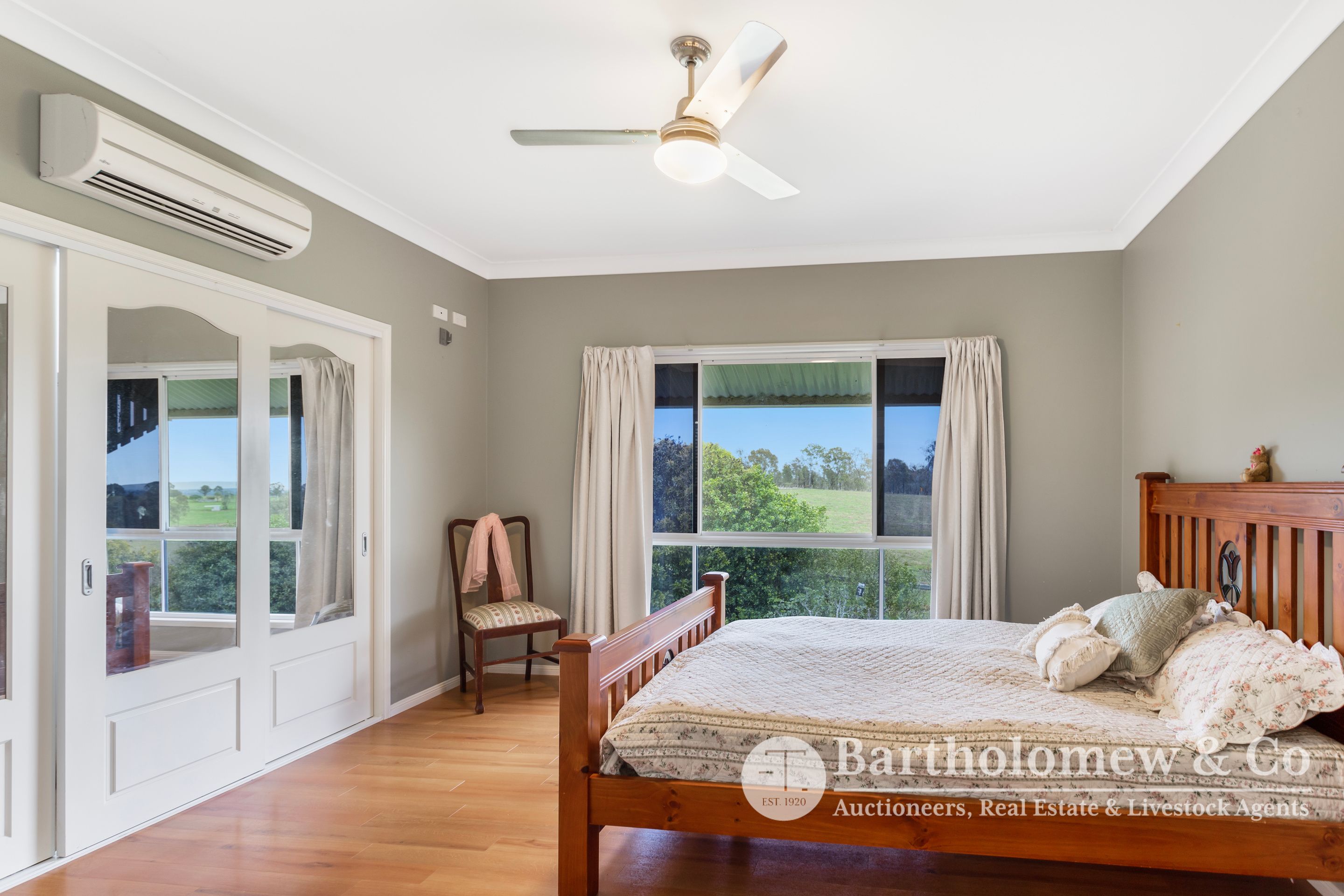 Real Estate For Sale 2 Wiley Road Milbong , QLD