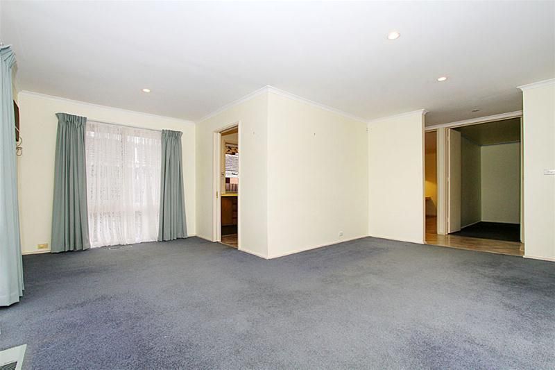 Immaculate Family Living!
