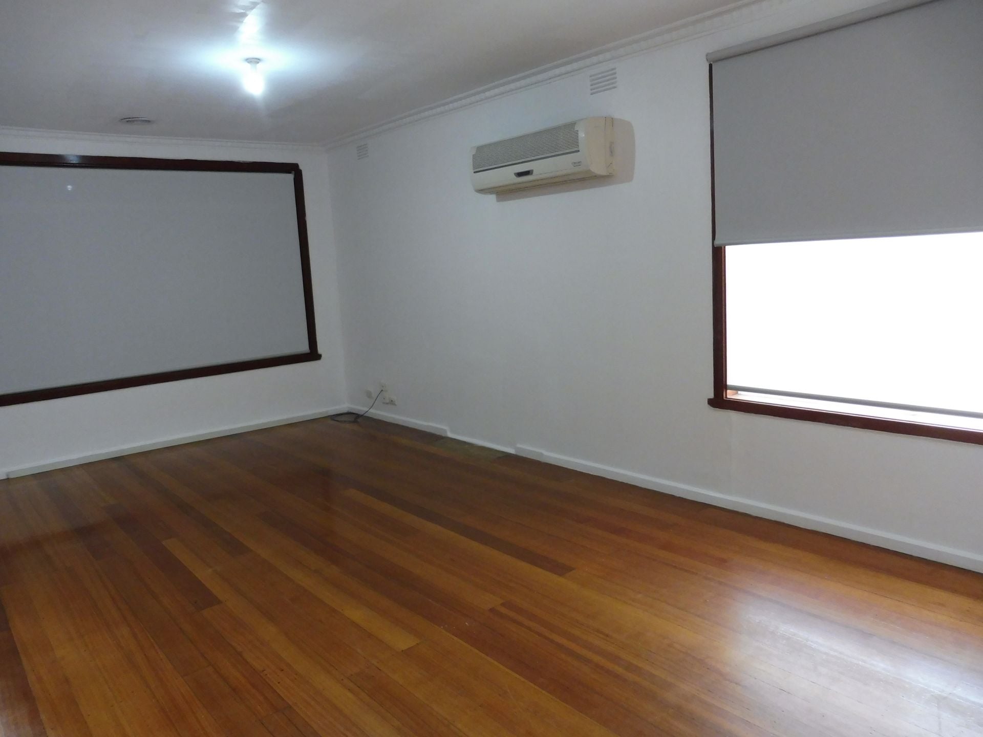 LOW MAINTENANCE PROPERTY IN AN IDEAL LOCATION