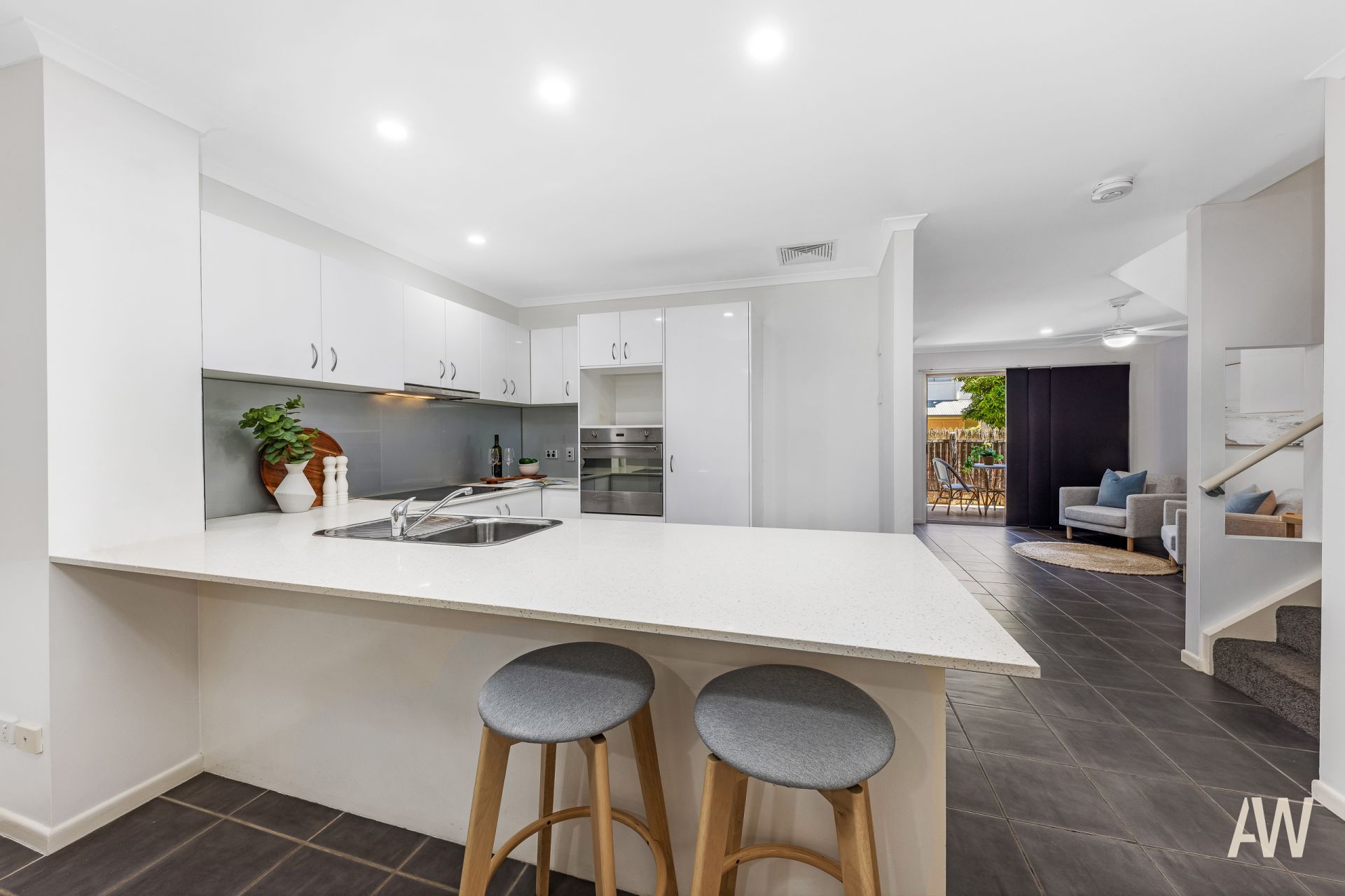 82/1 Poinsettia Court Mooloolaba QLD, Mooloolaba - Thumbnail 5