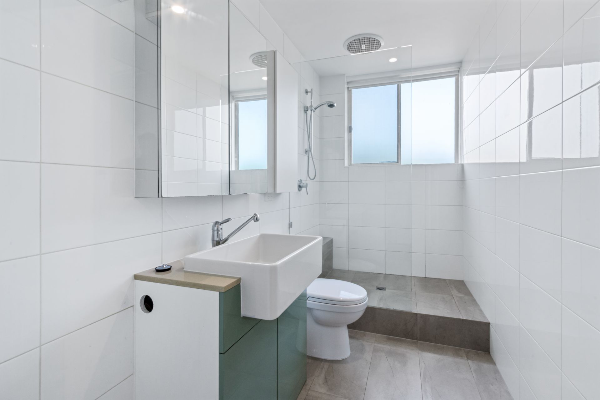 Stunning Renovated Apartment