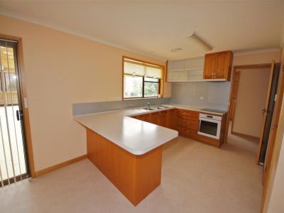 5
 
 
 
  
 
 
 2
 
 
 
  
 
 
 6
 
 
 
 
 
 
 
 39 Melrose Road, ABERDEEN TAS 7310, Aberdeen - Thumbnail 4