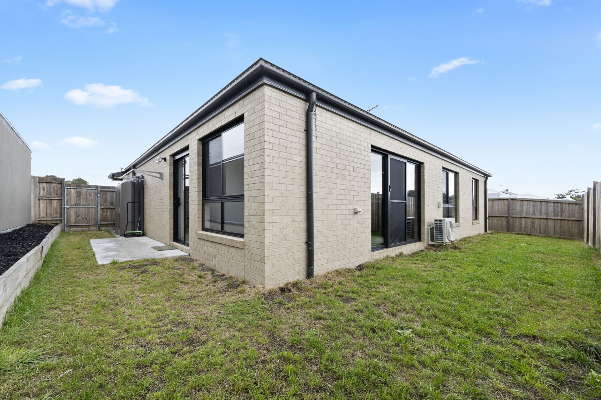 428 Rodier Street Canadian VIC, Canadian - Thumbnail 2