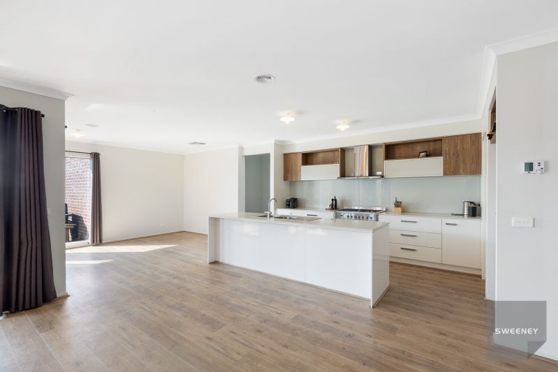 51 McLachlan Street, Bacchus Marsh - Thumbnail 6