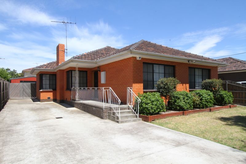 237 Mahoneys Road, Reservoir