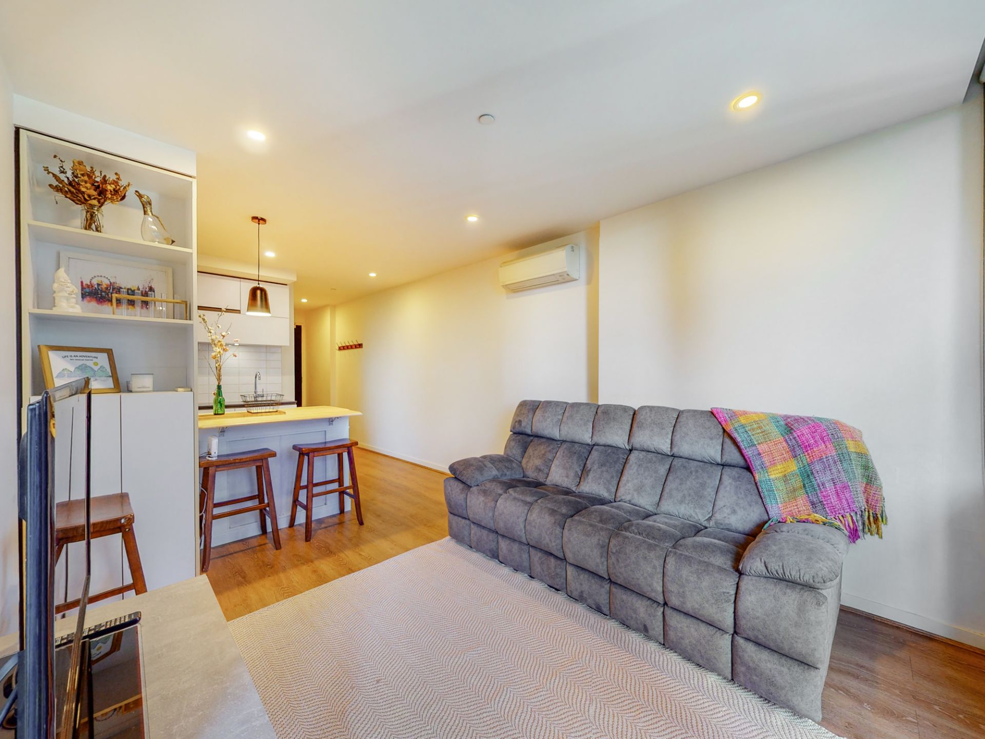 409/229 Toorak Road, South Yarra - Thumbnail 7