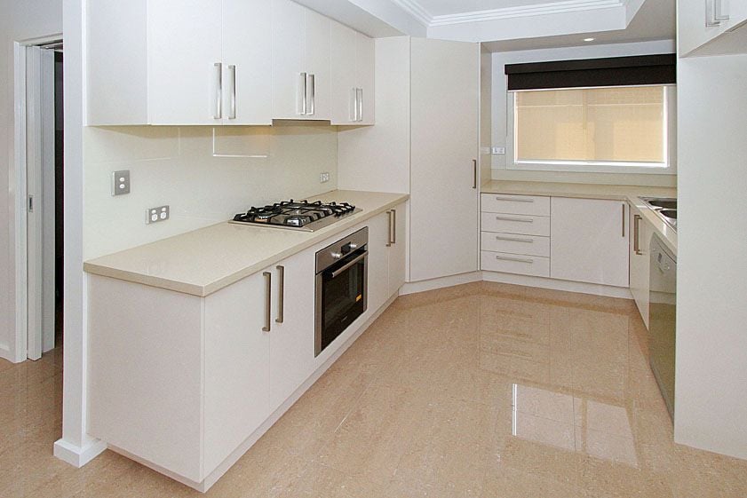 LOW MAINTENANCE FAMILY HOME