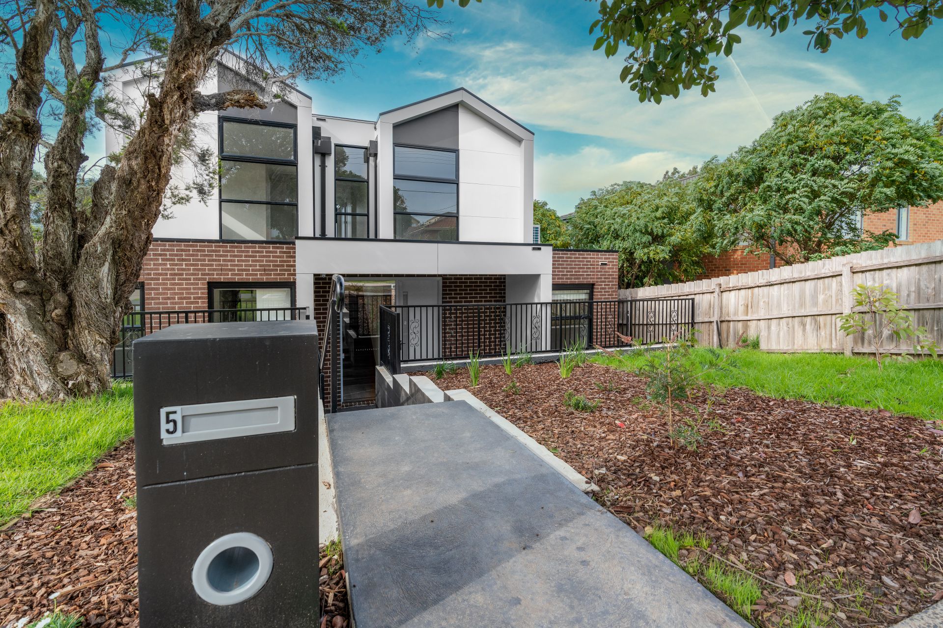 5/36 Ivanhoe Street, Glen Waverley Your Expert Real Estate