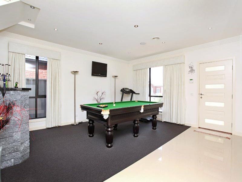 6 Linlithgow Parade, Caroline Springs - Thumbnail 6
