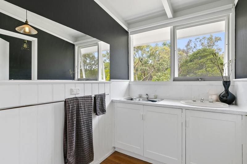 Real Estate For Sale 849 Great Ocean Road Bellbrae , VIC