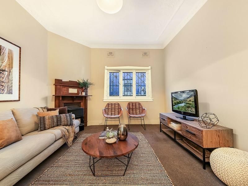 23 Mary Street, ST PETERS, St Peters - Thumbnail 5