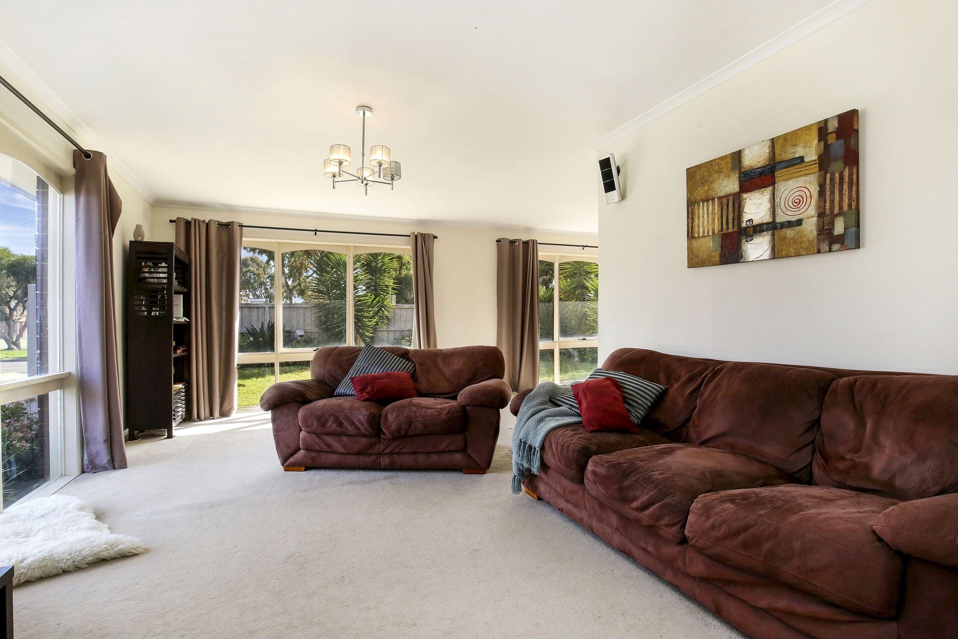 LEASED - OPEN CANCELLED
Convenient Living!