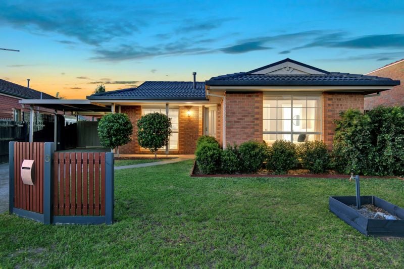 3 Irvine Court, Altona Meadows - Thumbnail 2