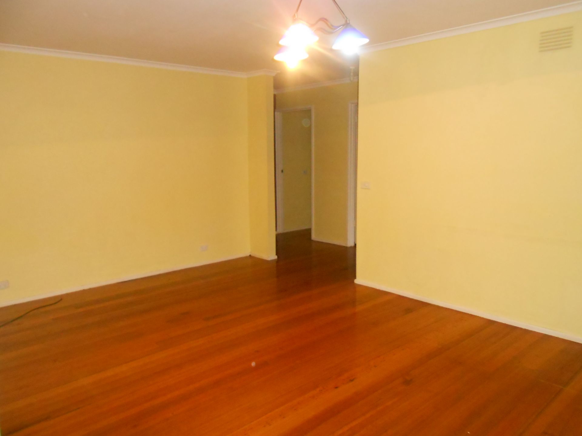 3 BEDROOM HOME IN A GREAT LOCATION