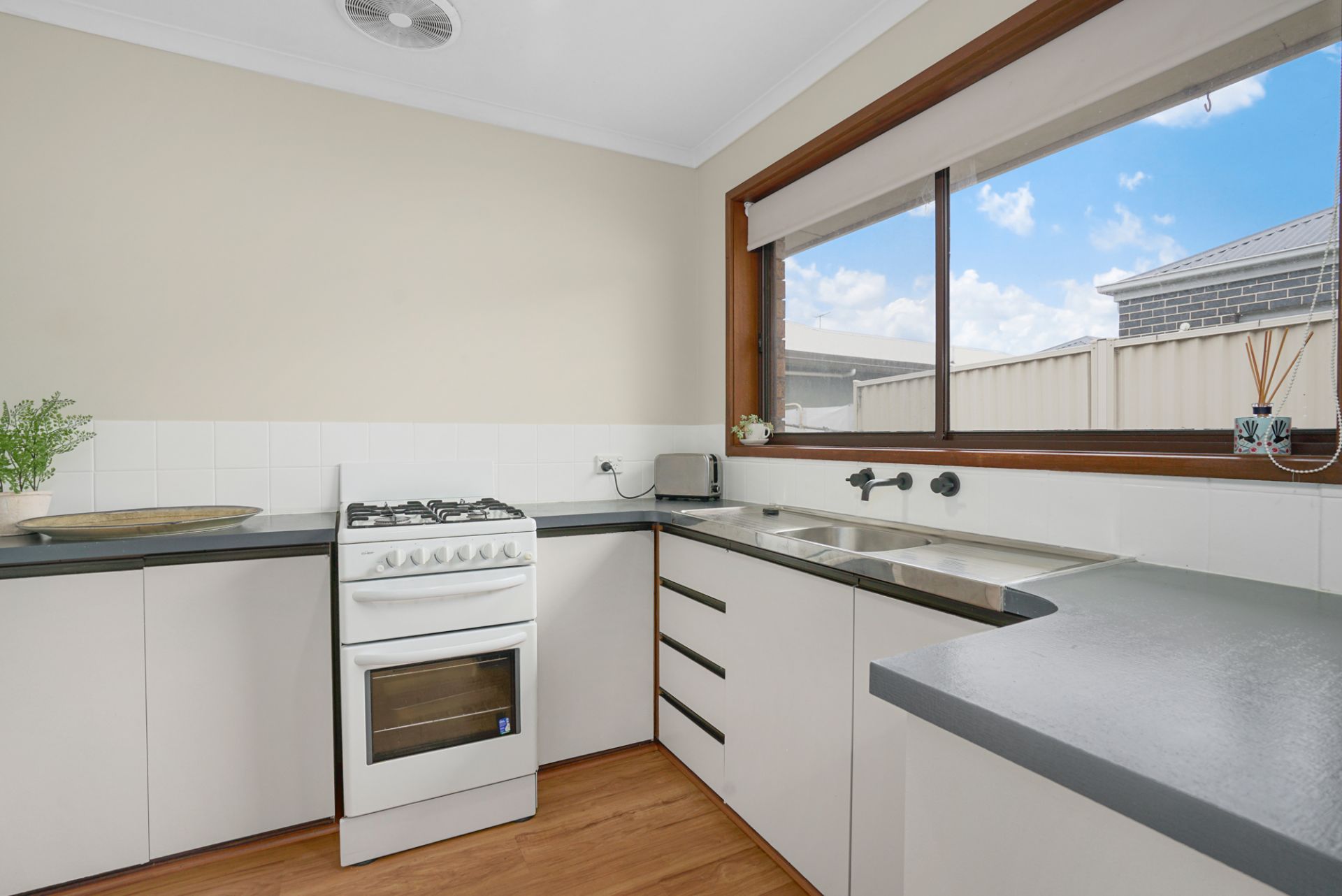 20/106 Burnbank Close, Lake Wendouree, Lake Wendouree - Thumbnail 7