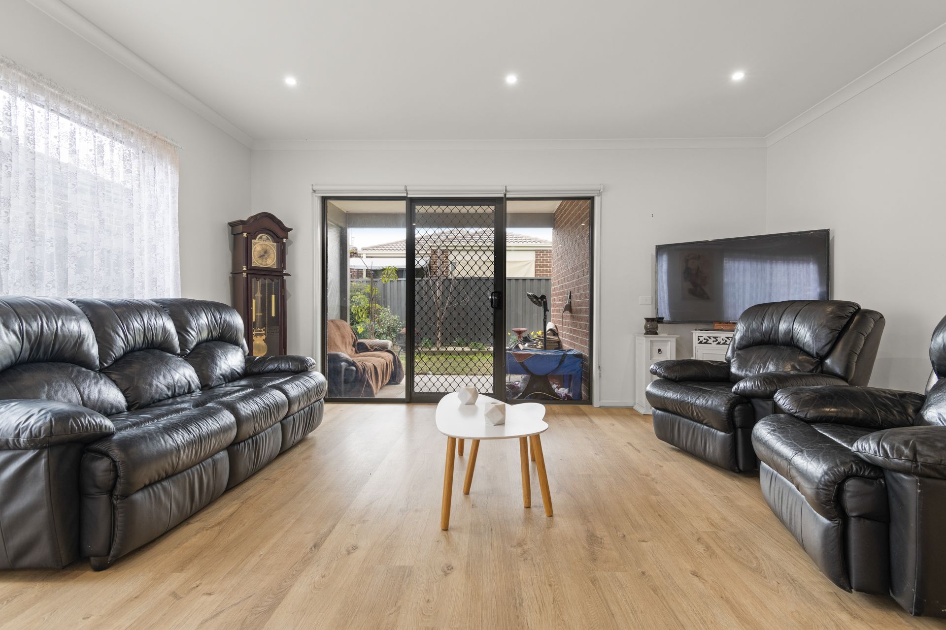 AFFORDABLE BOUTIQUE FAMILY HOME