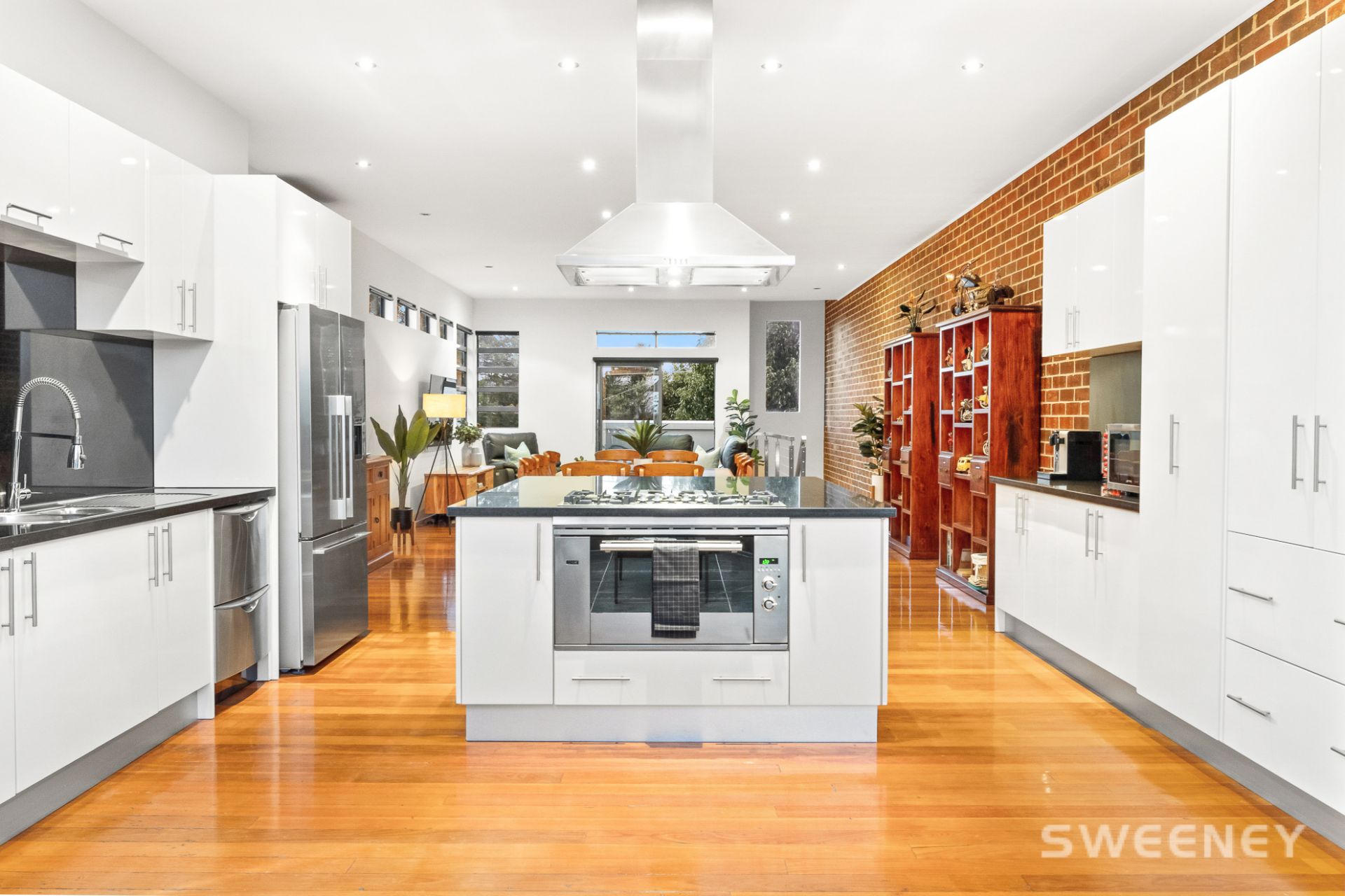 14a Myrtle Grove, Altona - Thumbnail 4