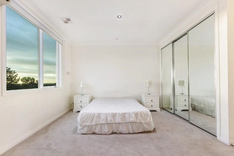 SPACIOUS FAMILY HOME WITH A STUNNING VIEW
