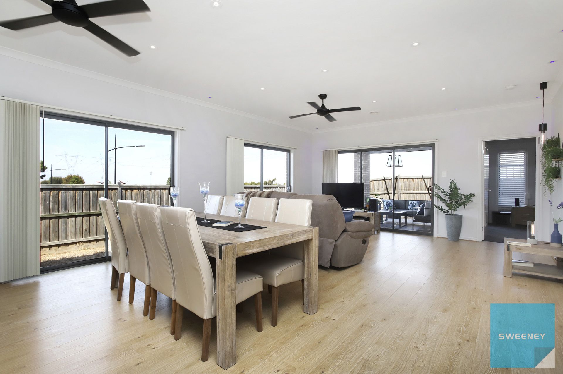 22 Edison Street, Fraser Rise - Thumbnail 5