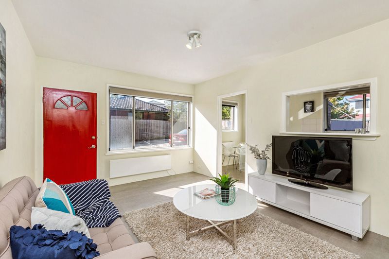 3/6 Hatfield Court, West Footscray - Thumbnail 4