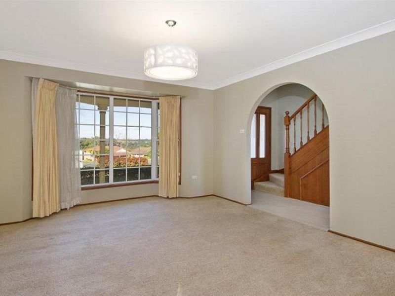 42 Battlement Crescent Castle Hill NSW, Castle Hill - Thumbnail 5