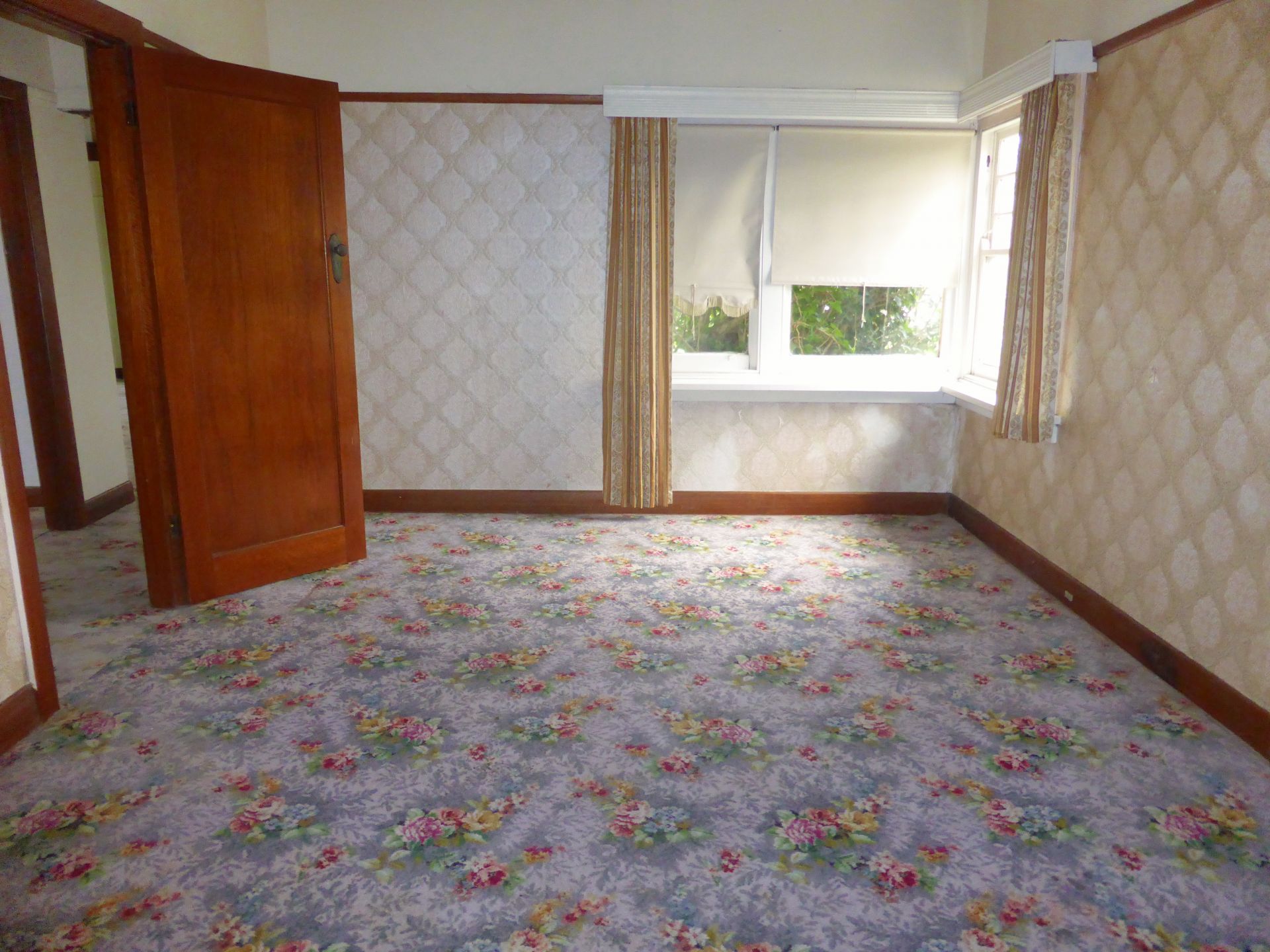 Classic Thornbury Home With Plenty of Space to Offer!