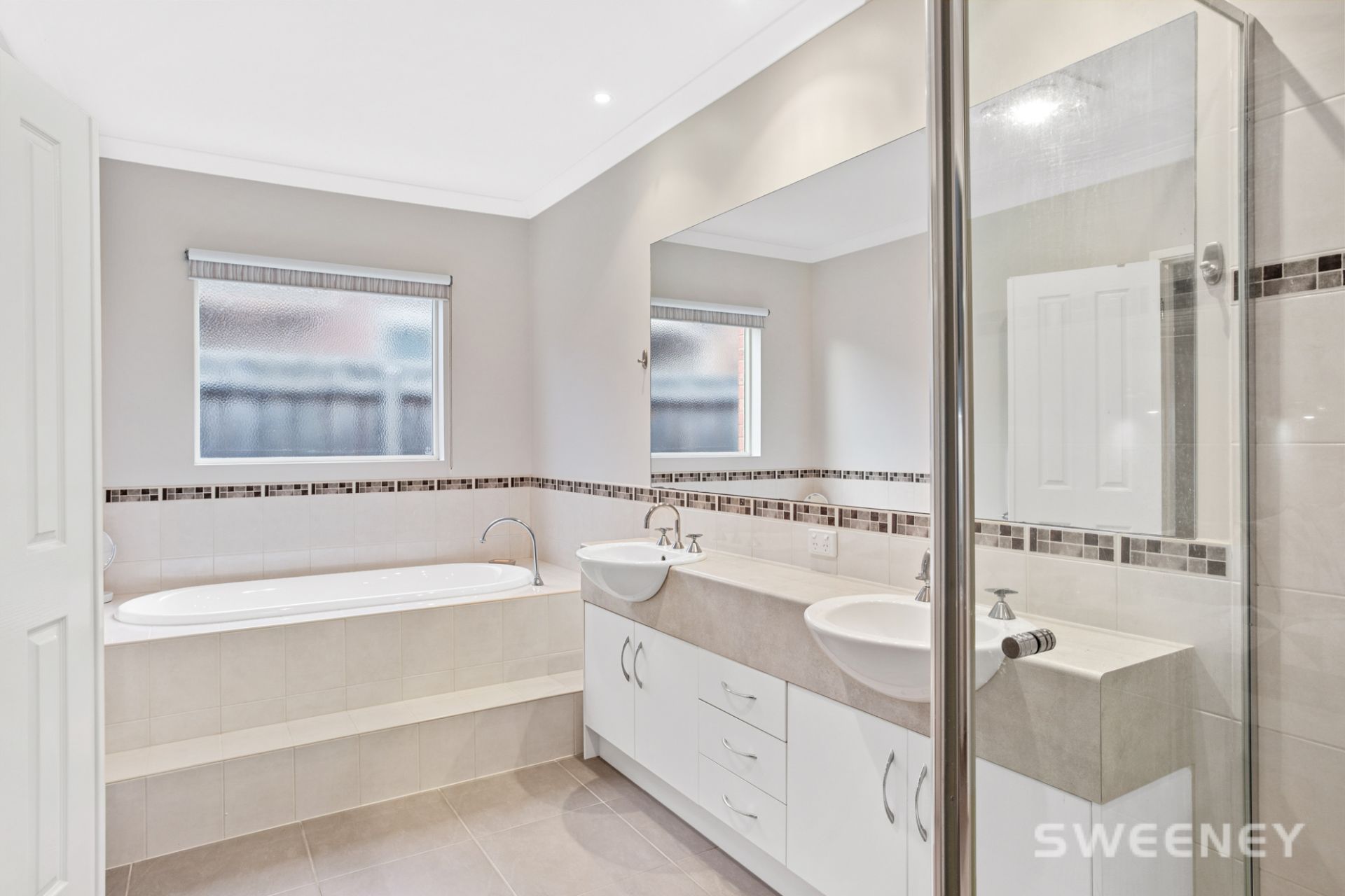 89 Waratah Drive, Altona Meadows - Thumbnail 5