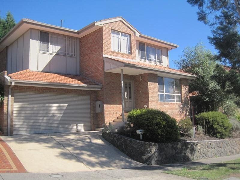 9 Hilliana Waters, Mill Park