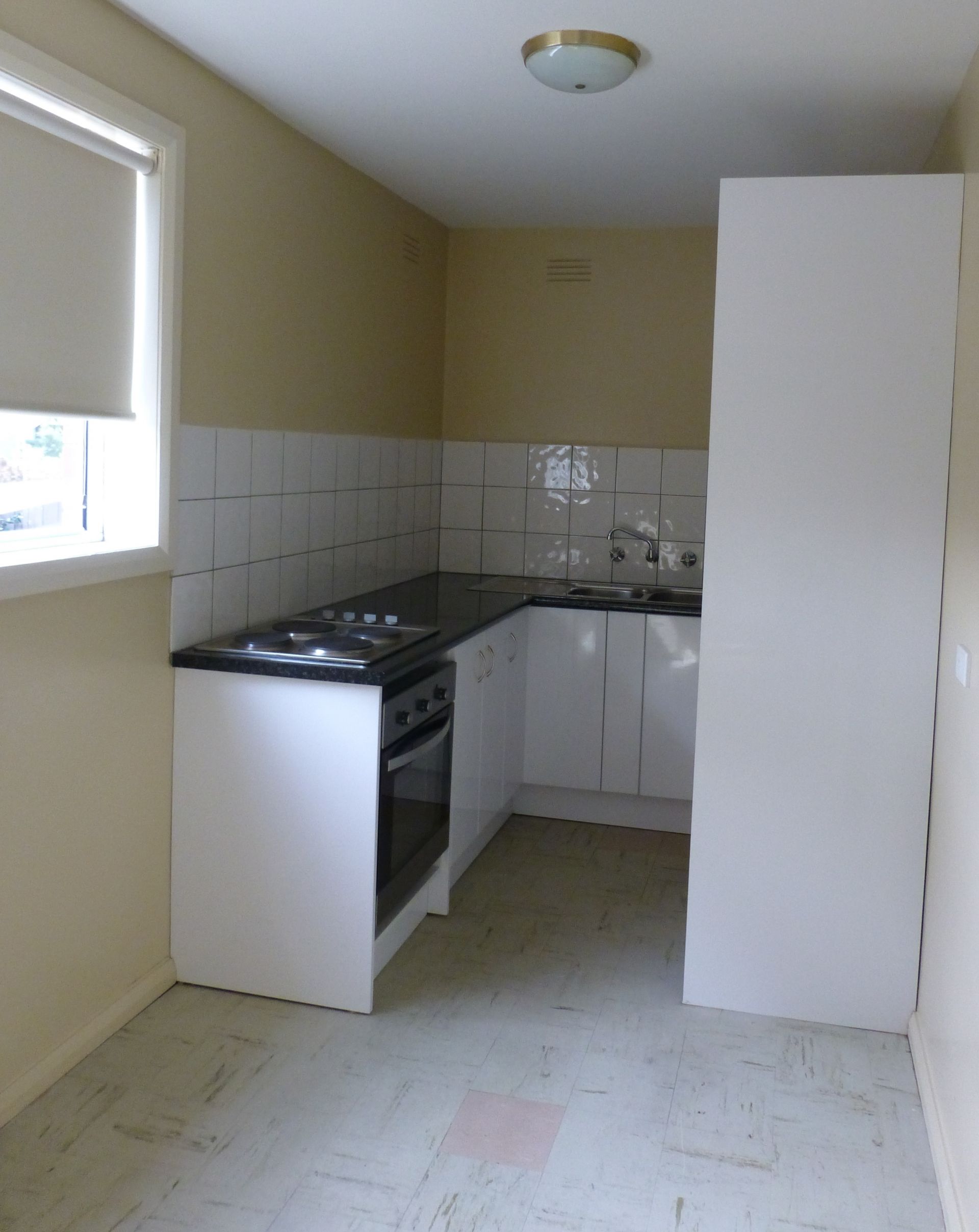 Spacious 2 Bedroom Apartment in Idyllic Location