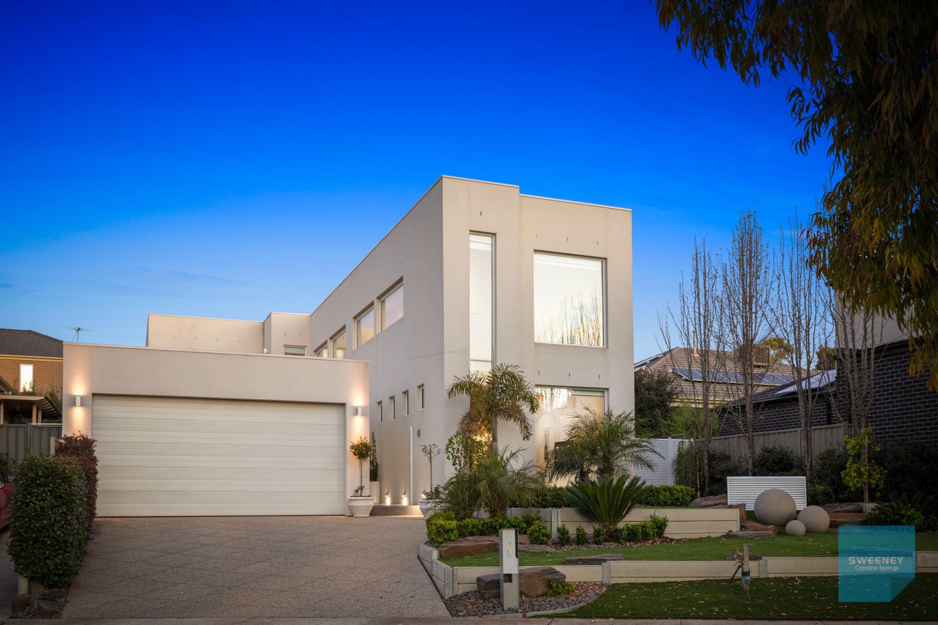 6 Caesia Way, Caroline Springs - Thumbnail 2