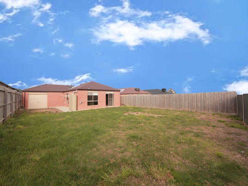 25 Dudley Street WALLAN, Wallan - Thumbnail 2