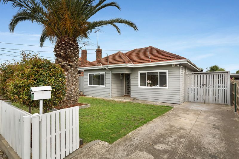 7 Gill Street, Reservoir
