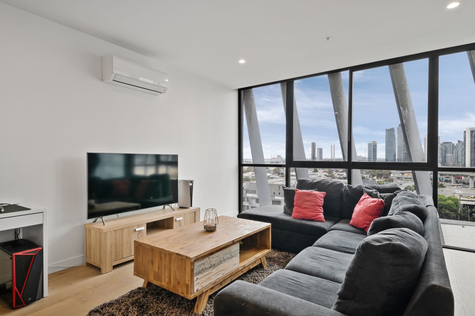 1103/89 Gladstone Street South Melbourne