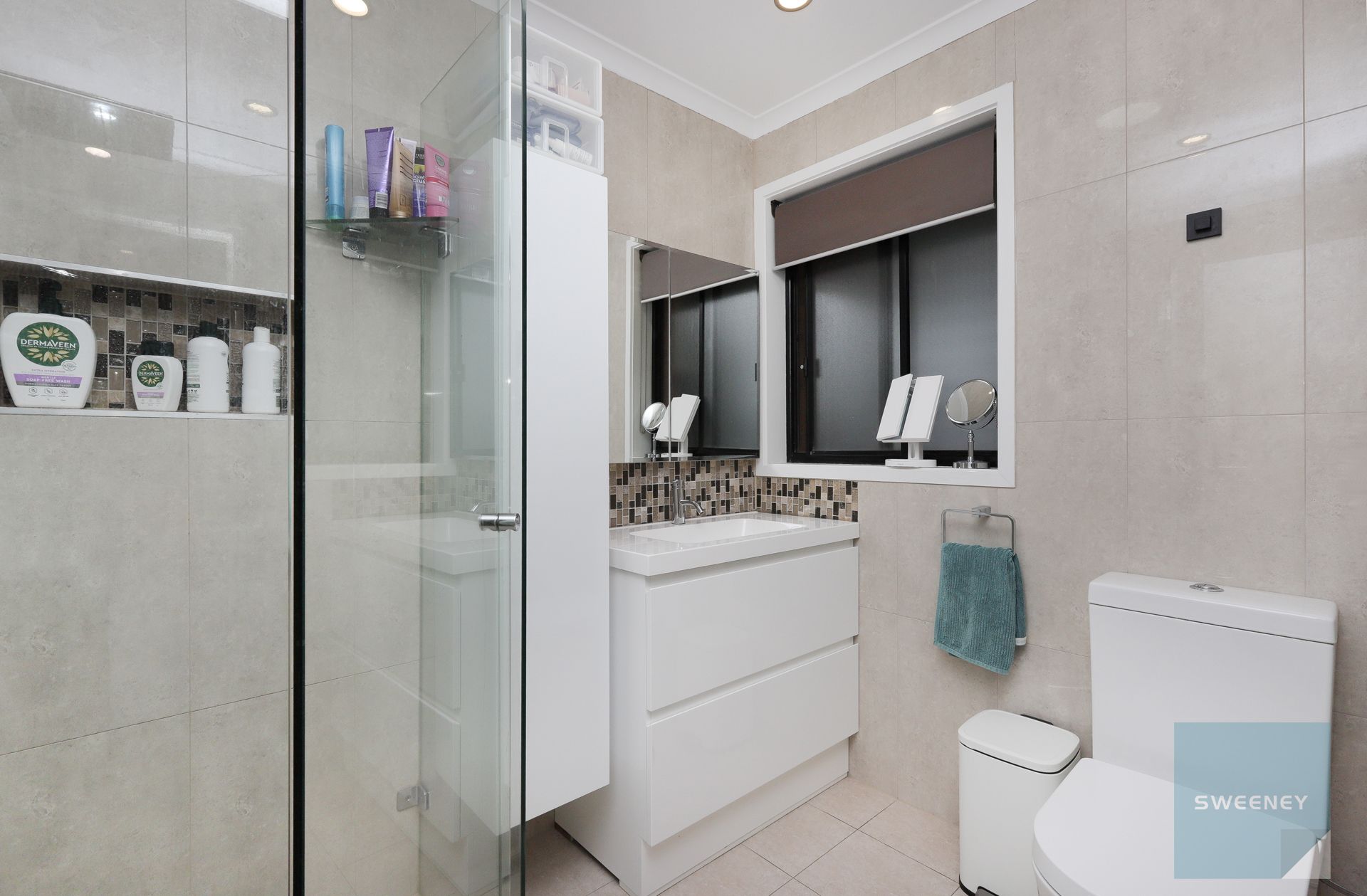 38 Perkins Grove, Burnside - Thumbnail 5