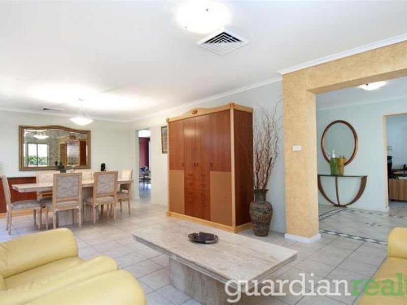 87 Ravensbourne Circuit DURAL NSW, Dural - Thumbnail 5