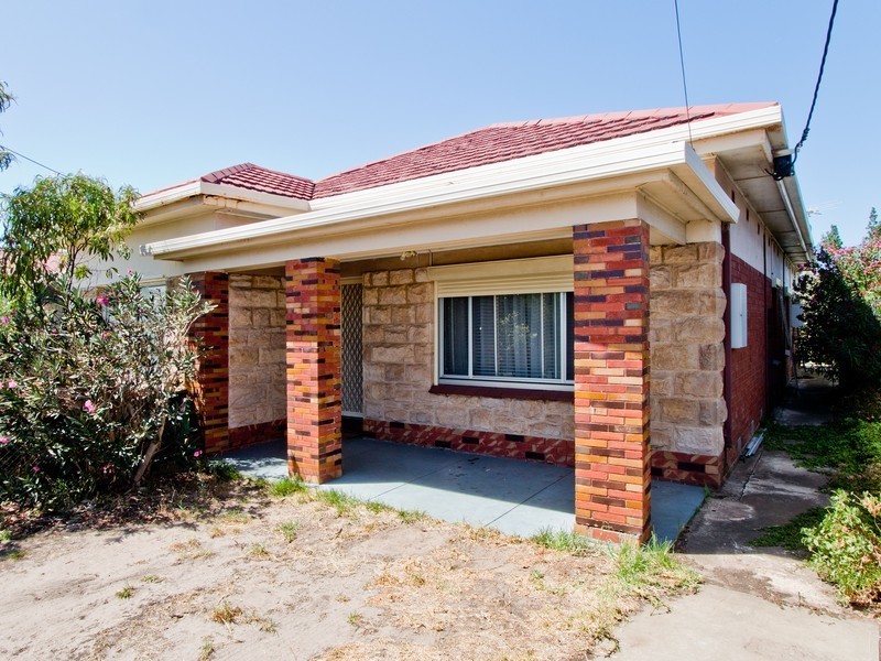 44 & 44A  Military Road Semaphore South 5019