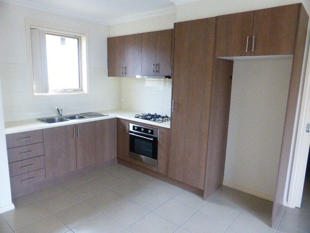 Ideally Located 2 Bedroom Unit!