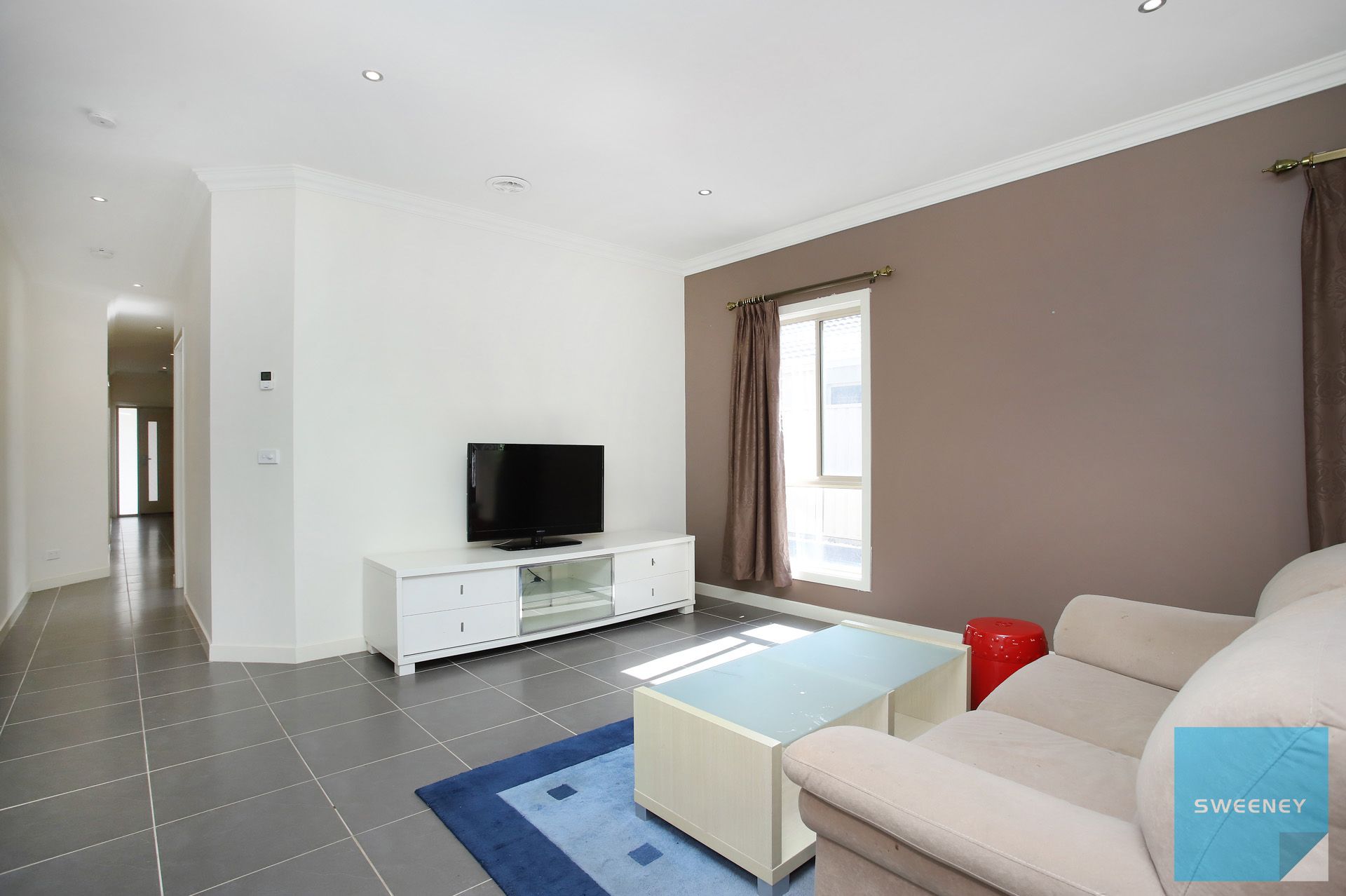 38 Daly Circuit, Caroline Springs - Thumbnail 6